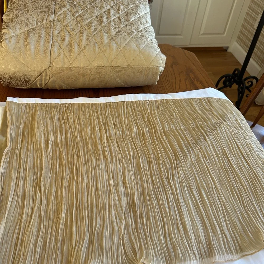 Elegant Subtle Gold Quilted Bedspread with Dust Ruffle
